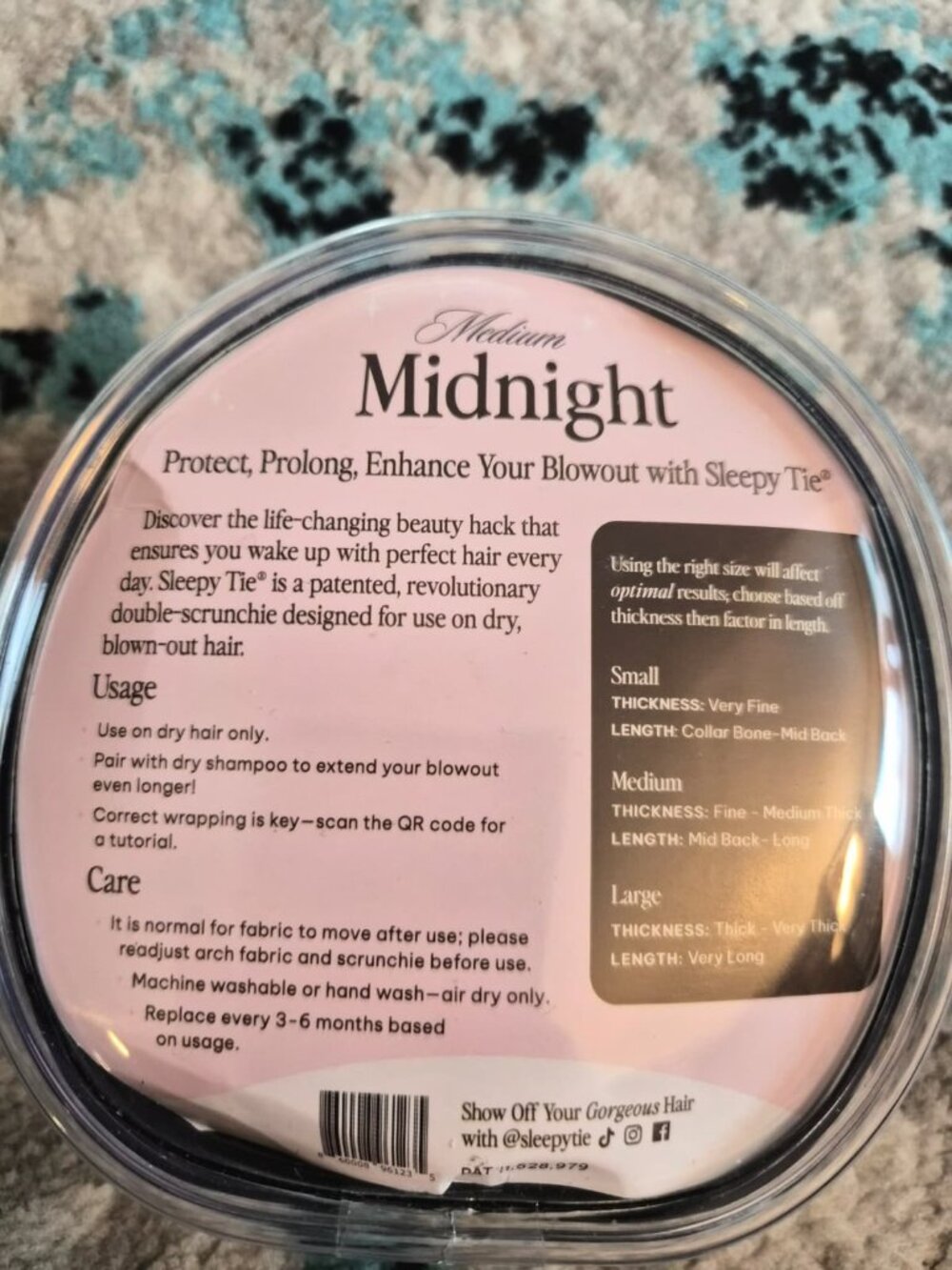 The Sleepy Tie Scrunchie - Midnight Medium - Picture 5 of 8